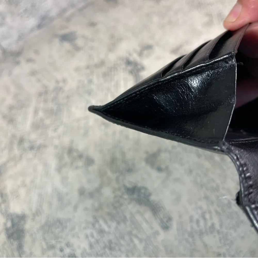 Monsac trifold croc embossed leather wallet